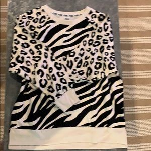 PINK Zebra Crewneck Large New